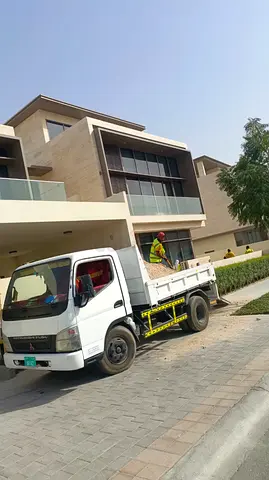 Tipper pickup truck service 24/7 Dubai.UAE