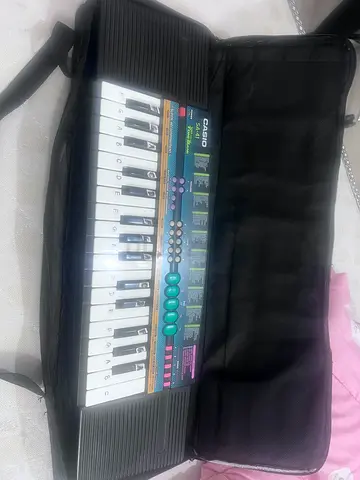 Casio SA-41 Mini Keyboard with Soft Carry Case - Good Working Condition