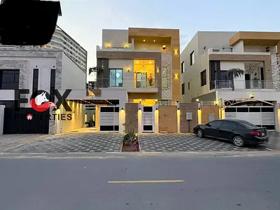 للإيجار فيلا فاخرة بالحليو 2 – أول ساكن مع مسبح موقع مميز مقابل برج فام تتكون من: 5 غرف نوم السعر: 150,000 درهم