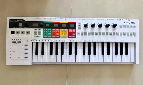 Arturia KeyStep Pro 37-key MIDI Controller / Sequencer - White