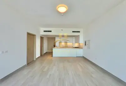 Brand New | Modern | With Dishwasher