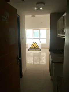 Studio apartment / Separate kitchen / Central air conditioning / Spacious area / Service location