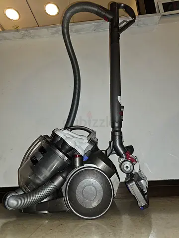 Dyson DC29 Vacuum Cleaner – Powerful Suction  Excellent Condition
