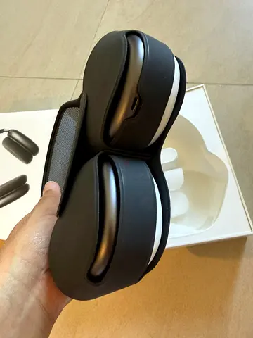 Apple AirPods Max 100%