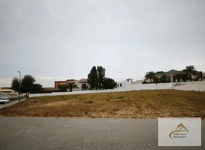ارض كورنر للبيع بموقع مميز تملك حر للمواطنين ودول الخليج