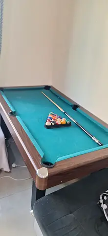 Billiards snooker table 183cm x 113 cm