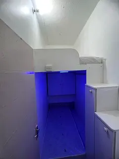 Partition available In Al safa tower building Near Emirates tower metro station exit 2 side