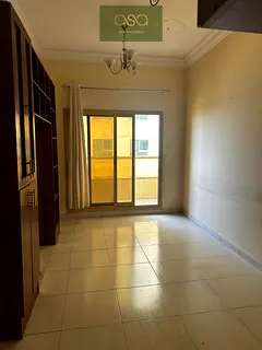Parking/GardenView/SemiClosed Kitchen/HighFloor/1BHK with Big Hall and 2 Washrooms for Rent