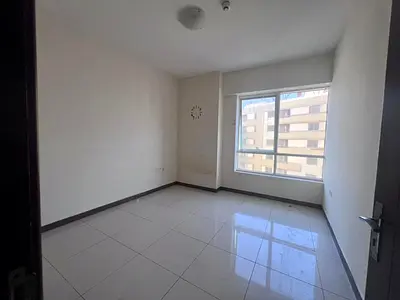 اطلاله مفتوحه | شهر وجيم مجانا | مساحه كبيرة | موقع حيوي | تامين مؤجل | تسهيلات في الدفع | سهوله الوصول لمدخل دبي