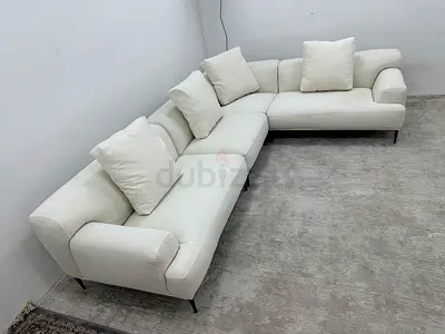 Amazing condition the loom collection lshape sofa
