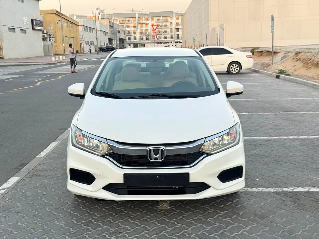 Honda City 2020 — photo 1 of 11