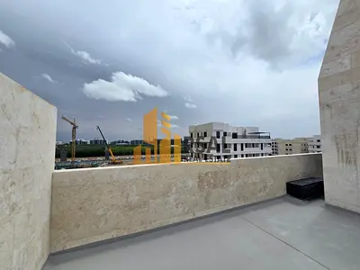 Brand new Luxurious 1Bhk Apprtment With Terrace
