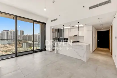 Ready to move in | High Floor | Island Kitchen