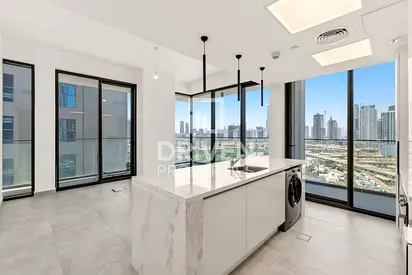 Ready to move in | High Floor | Island Kitchen