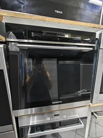 Siemens latest model dual combination oven plus microwave 2in1
