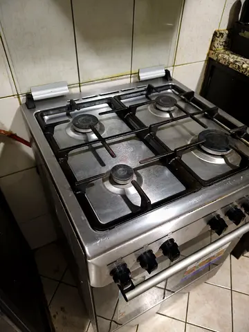 Less Used 4-Burner Gas Stove with Oven (not used) - Stainless Steel