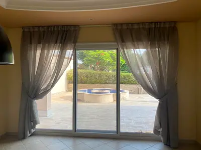 3 windows curtains