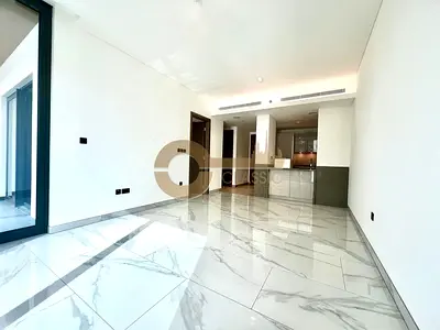 LUXURIOUS RESIDENCE | MODERN DESIGN | NEW HANDOVER