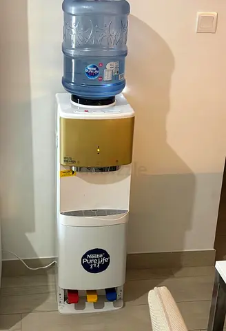 Water cooler/heater Nestle