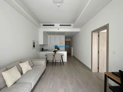 SPACIOUS & MODERN LIVING | VACANT | READY TO MOVE