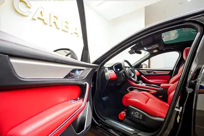 2021 Jaguar F-PACE 照片 9