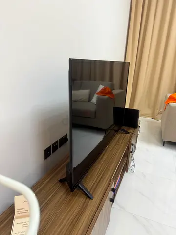 46-inch Samsung LED TV in good condition with stand