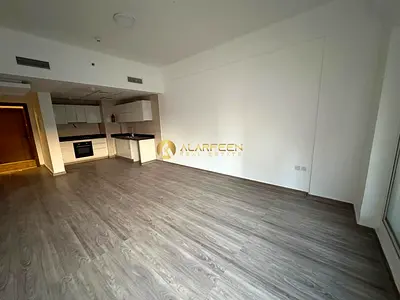 1 BR Unfurnished | High floor | Chiller Free | Vacant