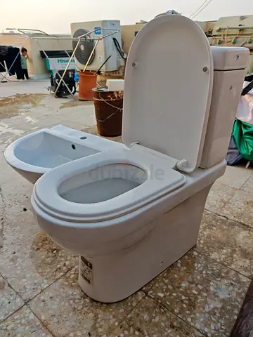 طقم حمام سيراميك بحالة ممتازة / White Ceramic Bathroom Set - Excellent Condition 🚽✨