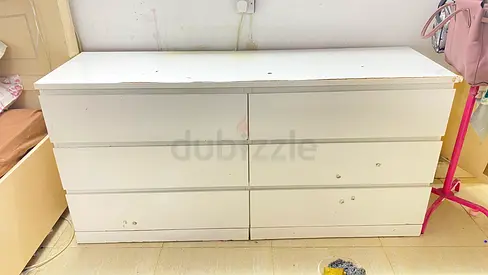 White 6-Drawer Dresser / Chest of Drawers - Good Condition