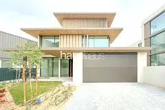 Private Location | Large Plot | Bright
