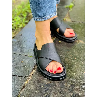 Black Cross-Strap Leather Slide Sandals - Size (please inquire)