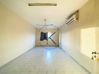 Lavish 1 BHK | With Split AC | Full Family Building | No Deposit |