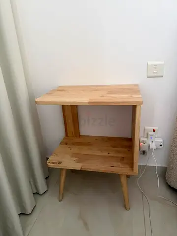 Solid Wood Side Table / Bedside Table in Light Oak - Good Condition