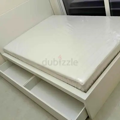 Malam double size bed 140/200cm bed with 2 storage drawers underneath and Ikea mattres