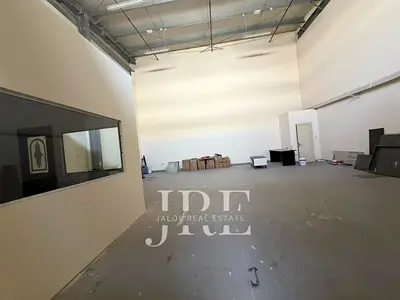 Warehouse for Rent | Sajaa | Great condition