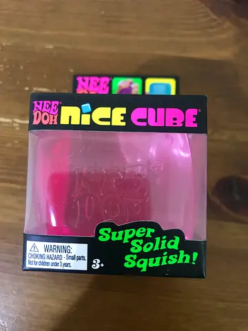 Needoh Nice Cube - Super Solid Squish (New in Box)
