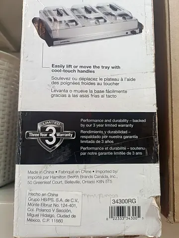 Hamilton Beach 3-Slot Toaster (boxed) - Good Condition