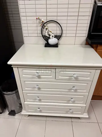 Cheat drawer