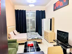 Furnished studio available (29th)Including all with car parking