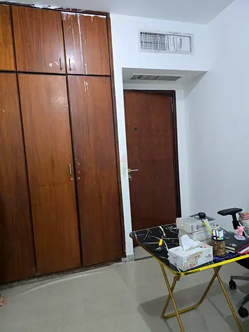 Room for Ladies, Abudhabi Khalidiya Near Shining Tower