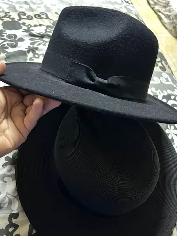 3 Black Men’s  and women Fedora Hat - Classic Straw/Poly Blend, Size M one brand new