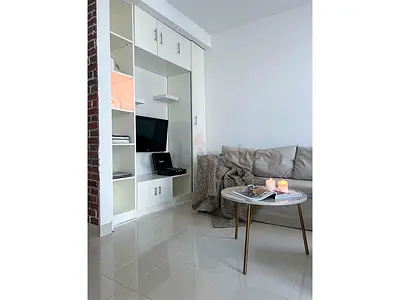 Canal views | Modern interiors | Prime Business Bay location