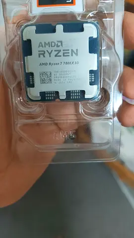 BRAND NEW 5070TI GIGABYTE + RYZEN 7 7800X3D + FREE AIO COOLER DEEPCOOL