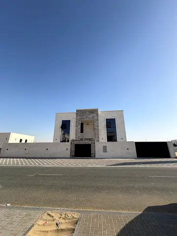 فيلا فاخرة بتشطيب شخصي في الحوشي