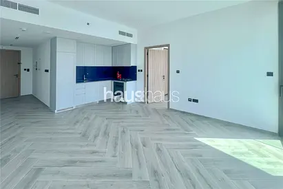 Burj Khalifa View | Brand New | Luxury Amenities