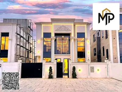 قريب من جميع الخدمات - طابقان، روف. التسجيل مجاني. ملكية حرة. السعر قابل للتفاوض.