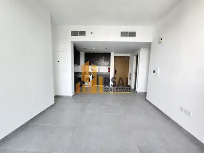 Lavish 2 BR Apartment With all Amenities For Free