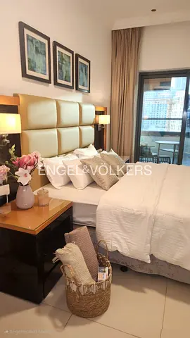 Modern Living | Balcony | Great Amenities