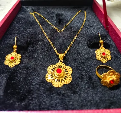 Stunning 21k Gold Filigree Set - 13.80 gram (Selling at Gold Rate)