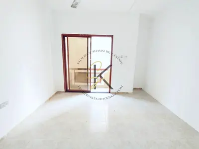 Lavish 1 BHK available in muwaliah Near by Safri Mall and Lulu supermarket Full of family building for contact Babar